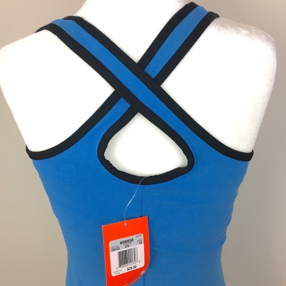 [Nike] NWT🌟SALE🌟Women’s Fitted Active Blue Tank - Picture 4 of 8